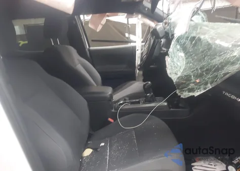 2016 Toyota Tacoma Trd Sport z USA, uszkodzony, nr VIN 3TMCZ5AN0GM016619